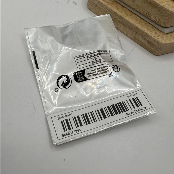 Elegant Gold Tone and Blue Rhinestone Cross Ring Size 8 “With God…Are Possible” - Picture 4 of 4